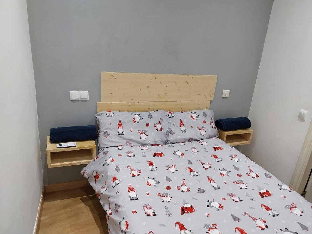 Centrico Apartamento Con Patio Madrid Buitenkant foto